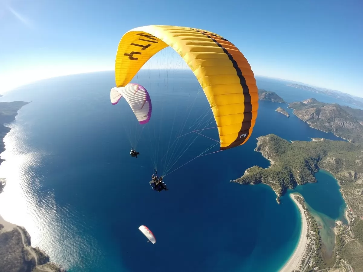 Paragliding